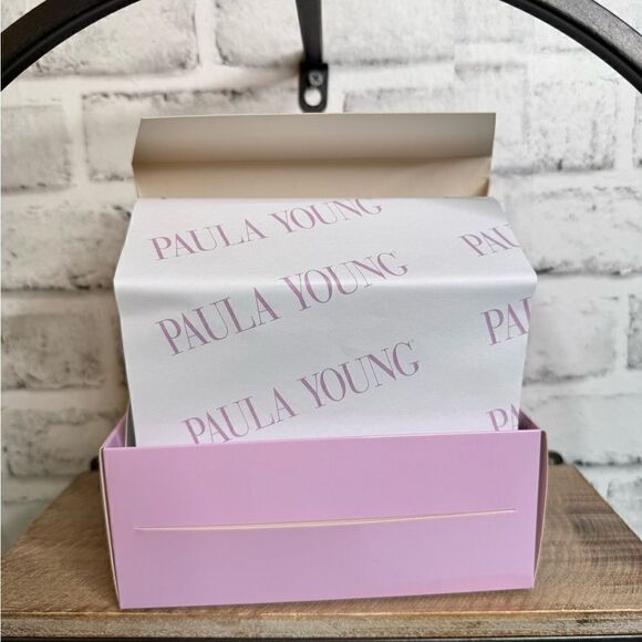 Vintage - New in box! Paula Young ‘Curled Up Wrap’ #38 AVG Hair Piece Wig - Picture 5 of 8